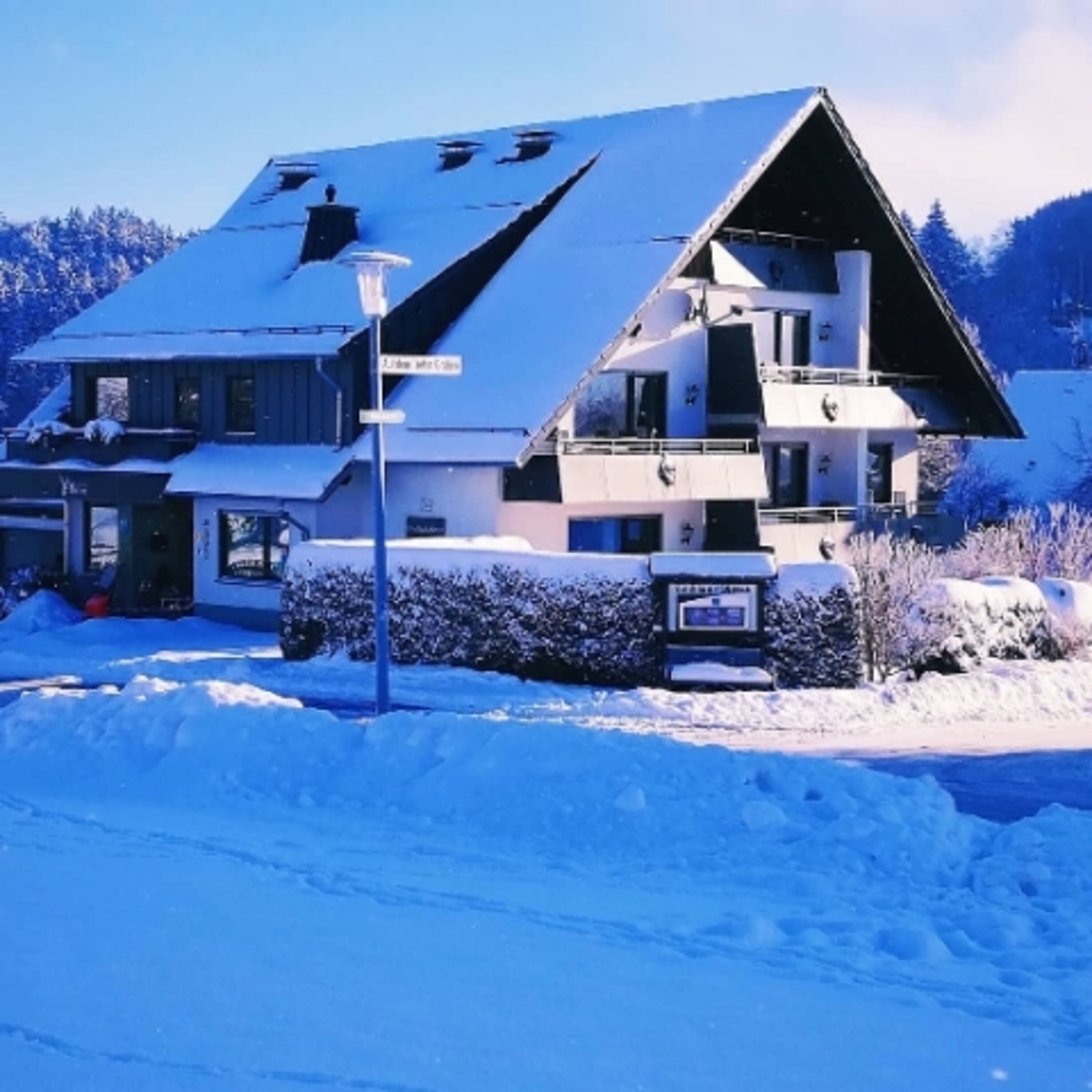 Hausansicht Winter