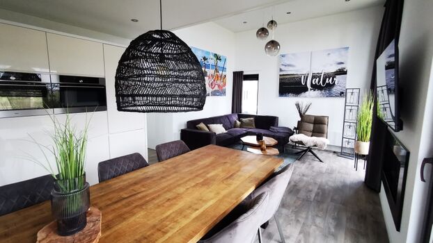 Essen, spielen, genießen mit bis zu 6 Personen.