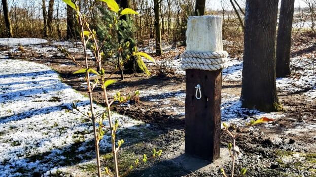 Zusätzlich zur neuen Einzäunung gibt es auch einen Anleiner.