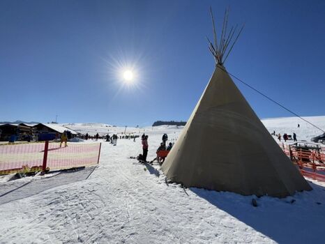 Tipi sm Skilift  Sinswang, gleich um die Ecke