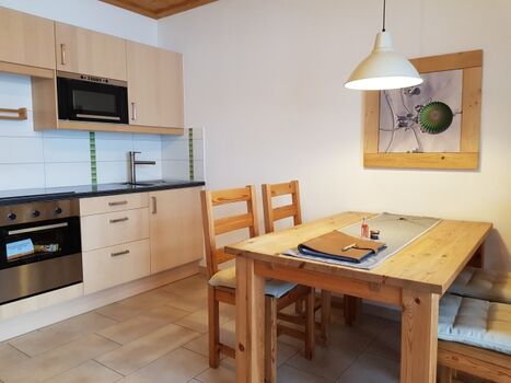 Küche und Essplatz Kuastoi