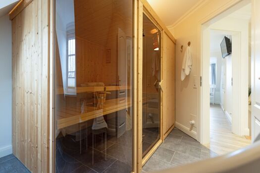 Sauna im 1 OG