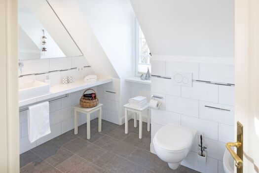 Badezimmer eins im 1 OG (Bad en Suite)