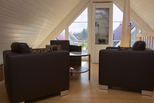 Galerie mit Blick auf den Hafen