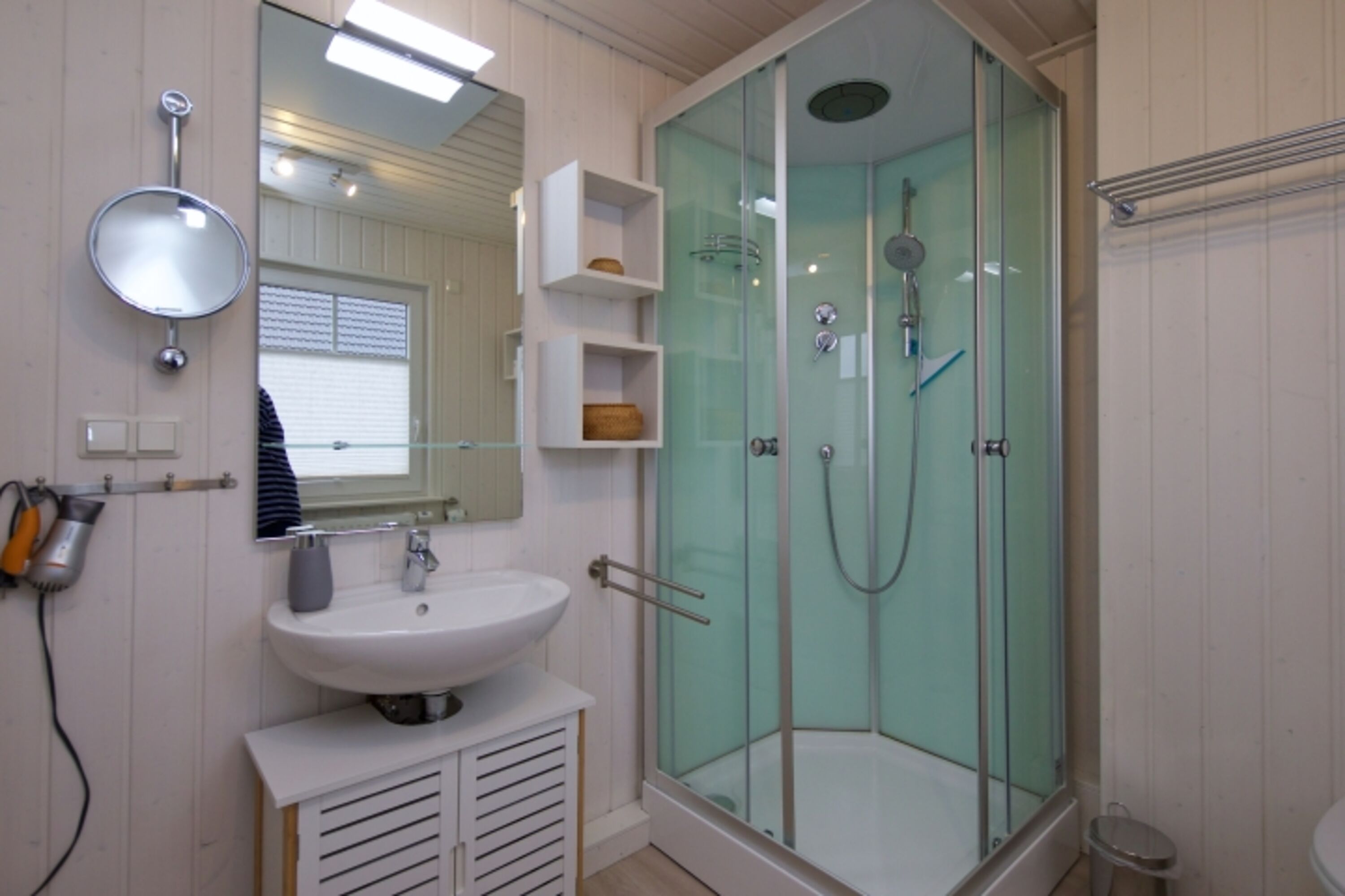 Bad mit Wellnessdusche