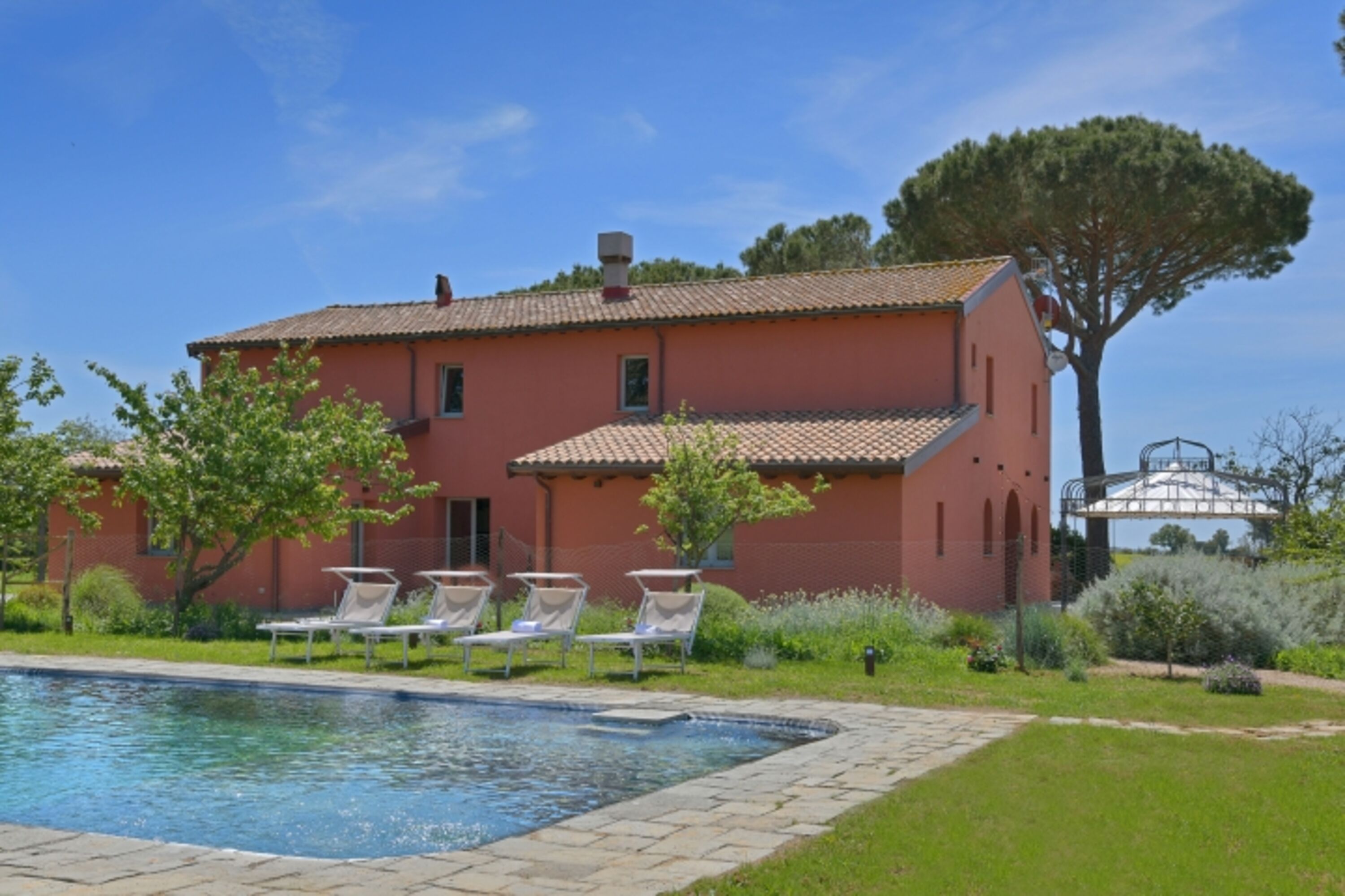 Casa Clara