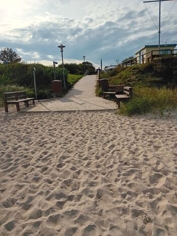 Strand in Ostermade ( 4km entfernt)