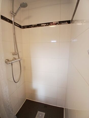 Ebenerdige Dusche