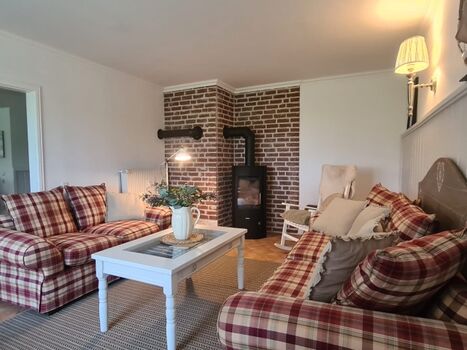 Wohnzimmer mit Kaminofen