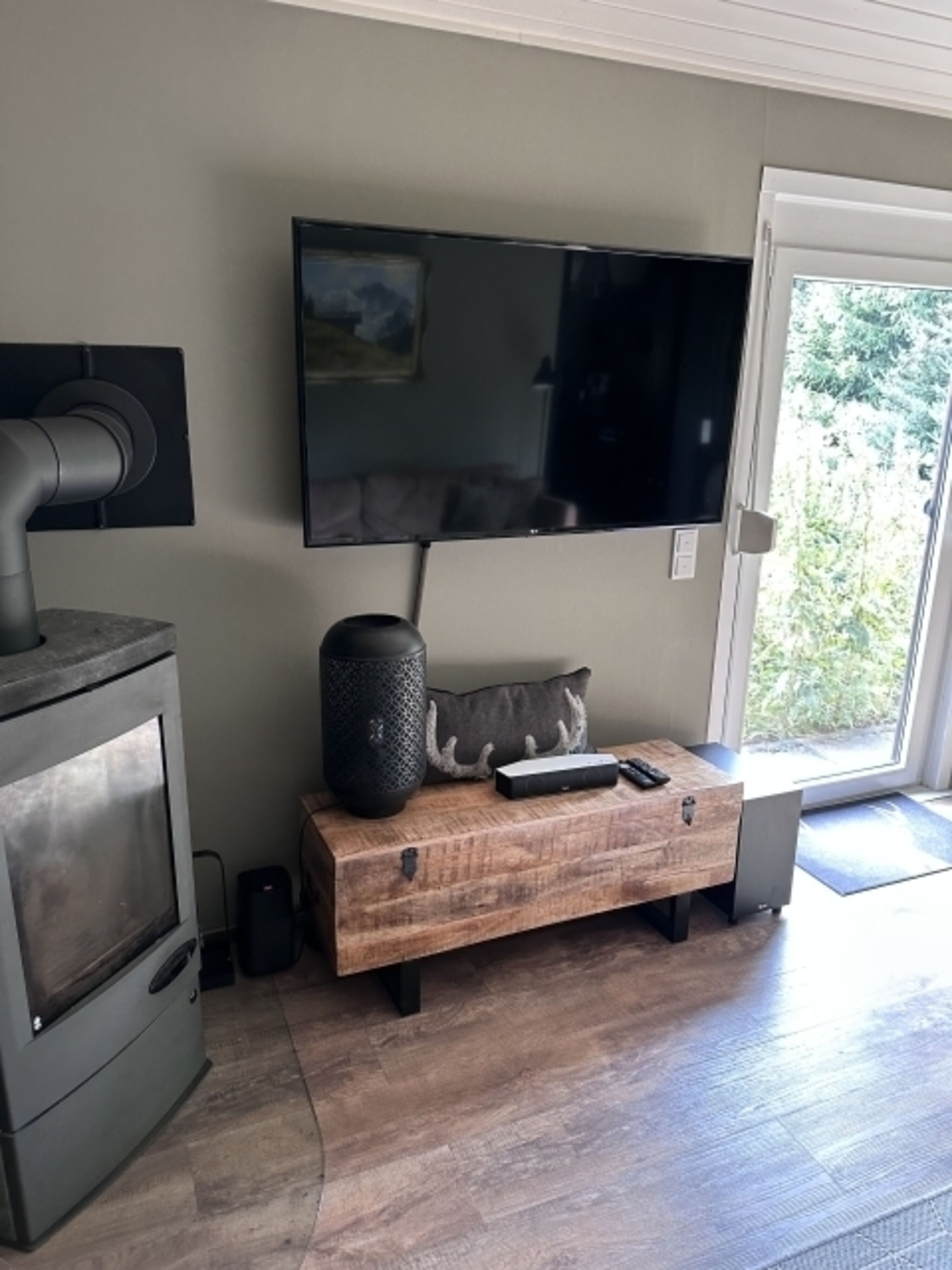 TV