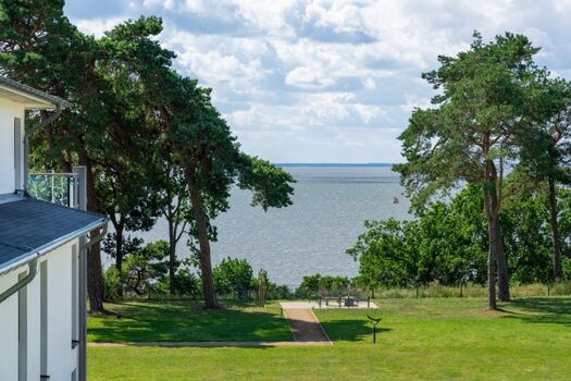 traumhafter Ausblick von der großen Sonnenterrasse