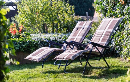 Sonne tanken im Garten