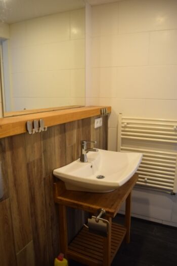 Bad, Handwaschbecken