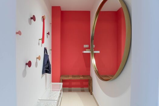 Kleine Krabbe - Geräumige Ankleide im Erdgeschoss