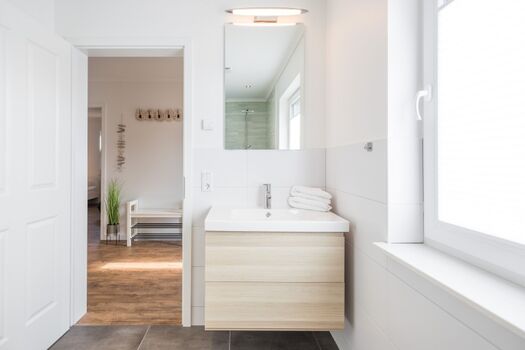 Modernes Badezimmer