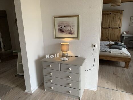 Der helle Eingangsbereich.