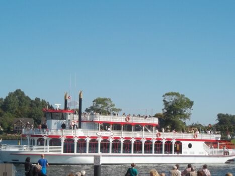 Raddampfer in Kappeln.