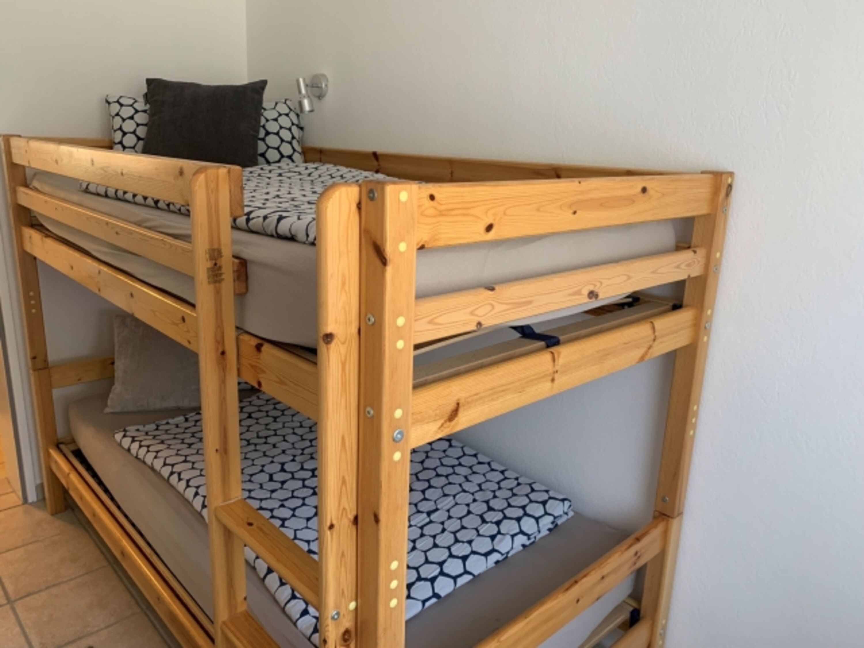 Das zweite Schlafzimmer mit Etagenbett.