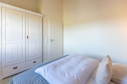 Helles Schlafzimmer 2