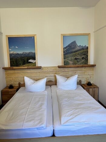 2. Schlafzimmer mit Doppelbett