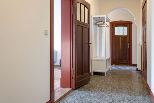 Flur mit historischem Terrazzoboden