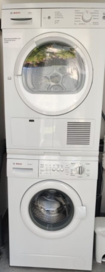 HWR mit Waschmaschine und Wäschetrockner