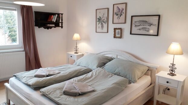 Einfach mal ausschlafen im großen Doppelbett...