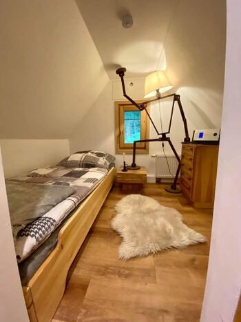 Kleines Schlafzimmer 