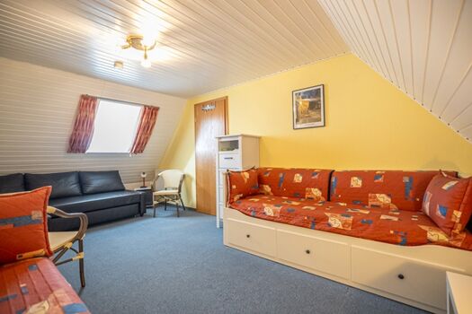 Schlafzimmer 3 mit 2 Einzelbetten