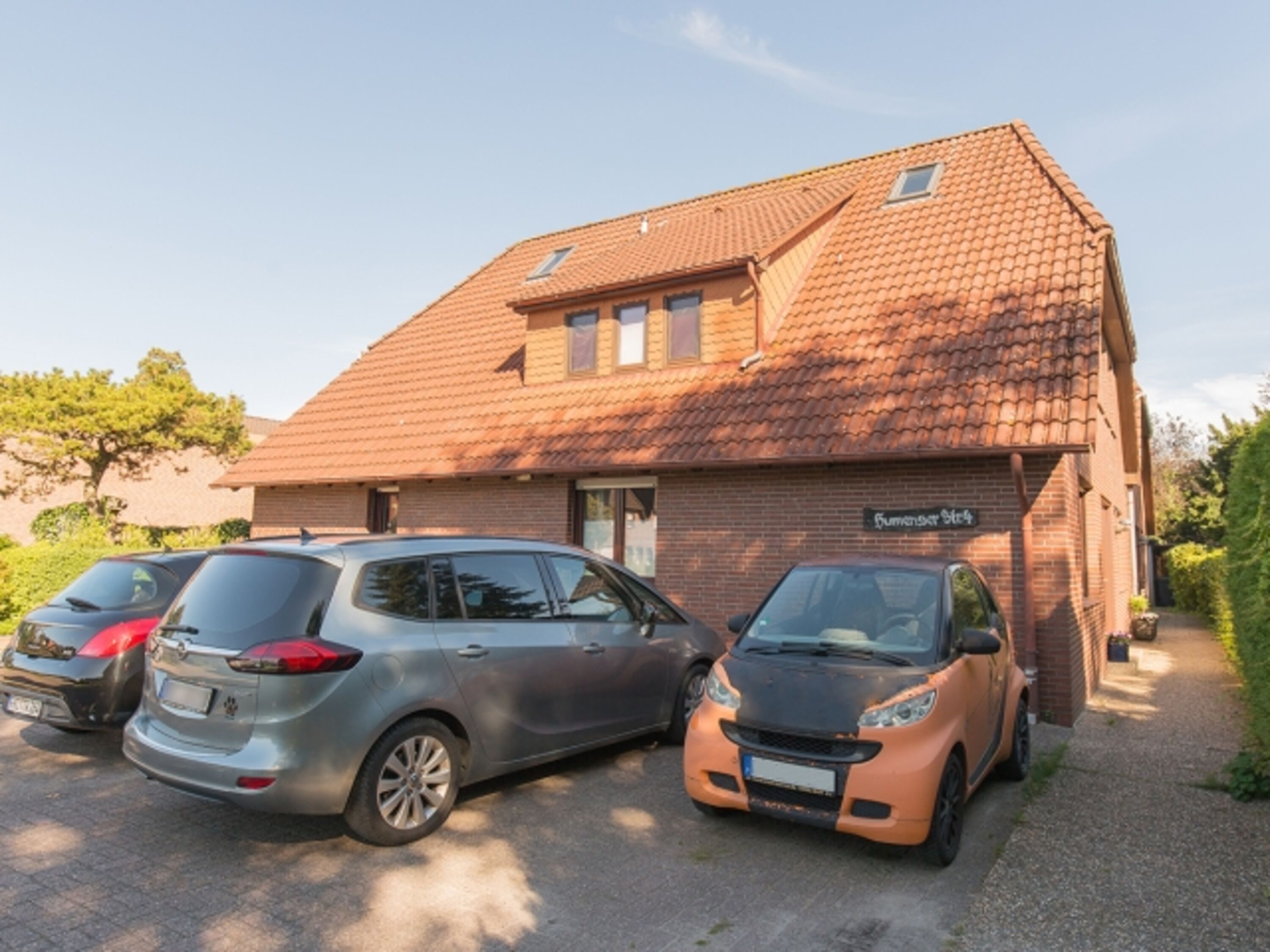 Mehrparteienhaus Humenser Straße 4