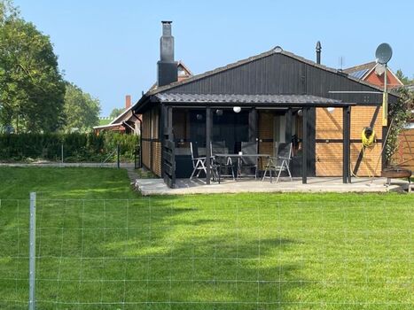 Eingezäuntes Grundstück