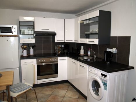 Küche mit allem was man braucht