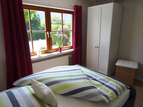 Zweites Schlafzimmer mit französischem Bett 1,40 x 2,00