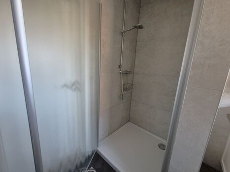 Dusche mit flachem Einstieg Ferienhaus Helmsand 3 Friedrichskoog Nordsee