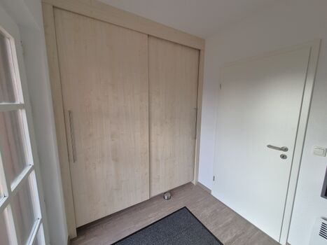 Flurschrank Ferienhaus Helmsand 3 Friedrichskoog Nordsee