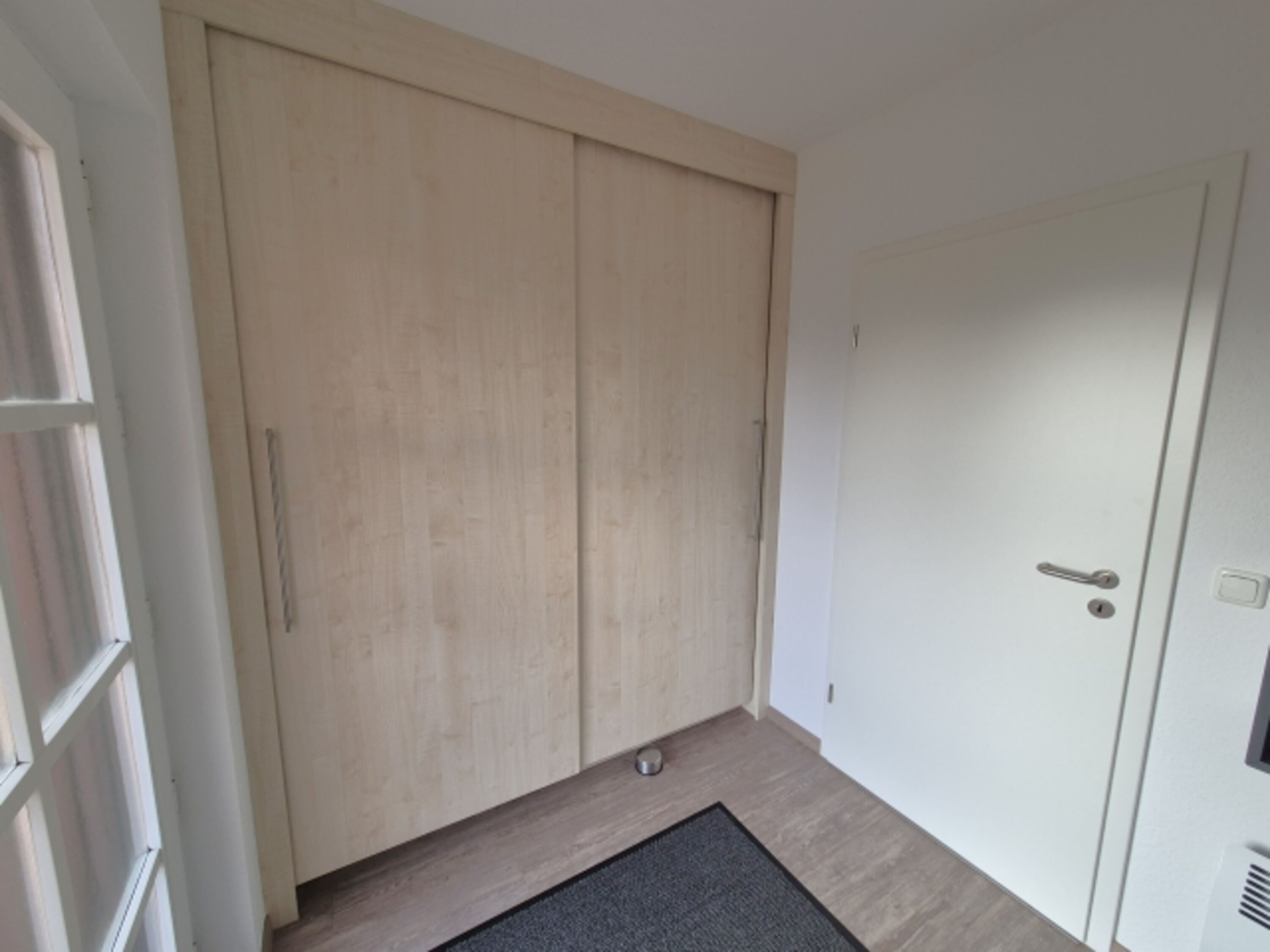 Flurschrank Ferienhaus Helmsand 3 Friedrichskoog Nordsee