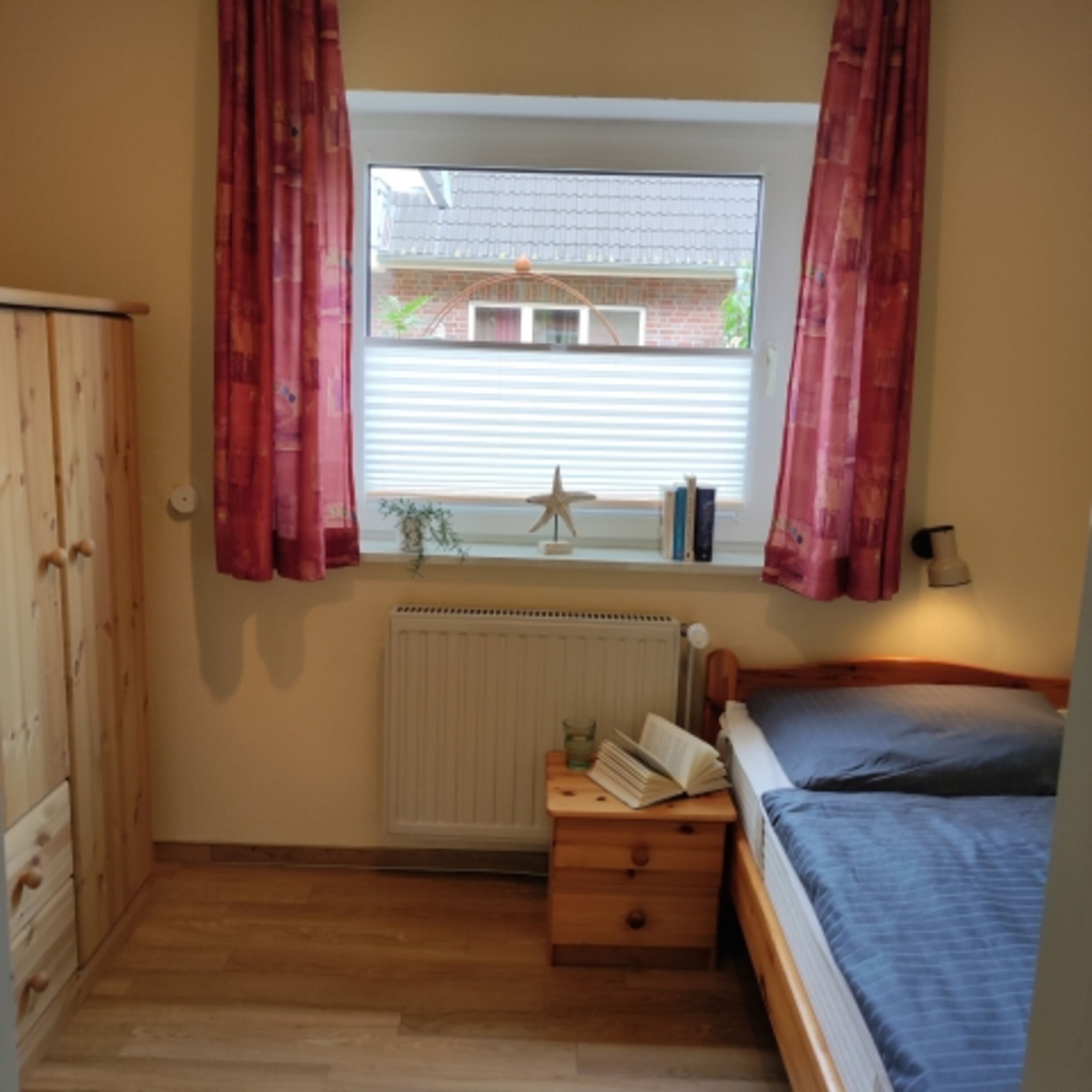 Schlafzimmer 2