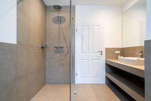 Helles Tageslichtbad