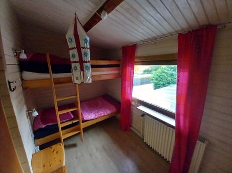 Kinderzimmer mit Etagenbett