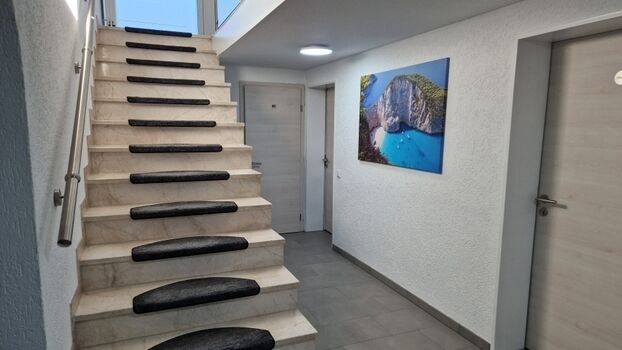 Treppe zum Souterrain