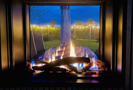 Gaskamin von Innen sowie von Außen nutzbar