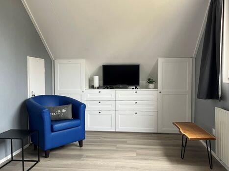 Schrank in Schlafzimmer 1