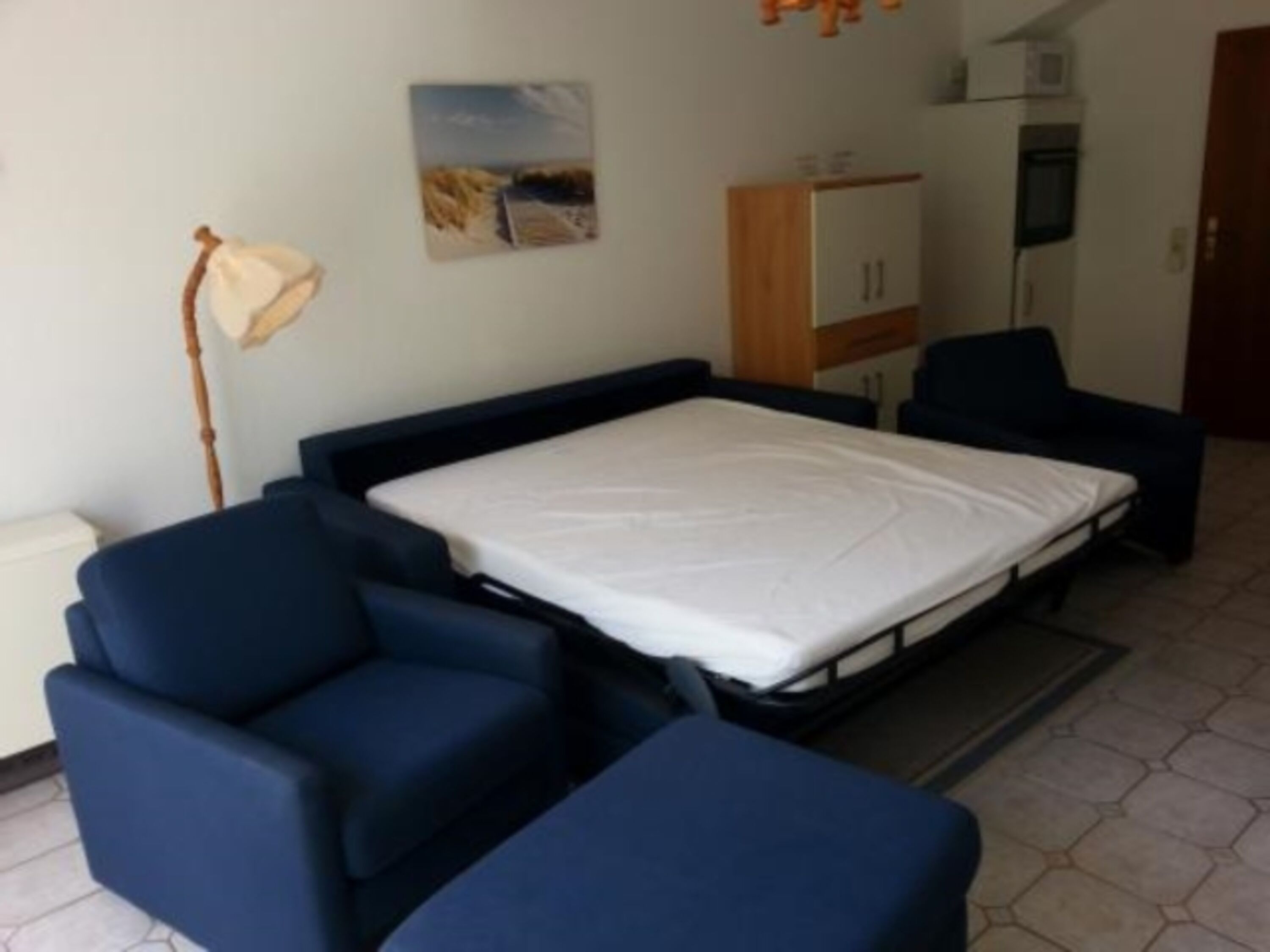 Schlafsofa im Wohnzimmer - Liegefläche 1,60m x 2m