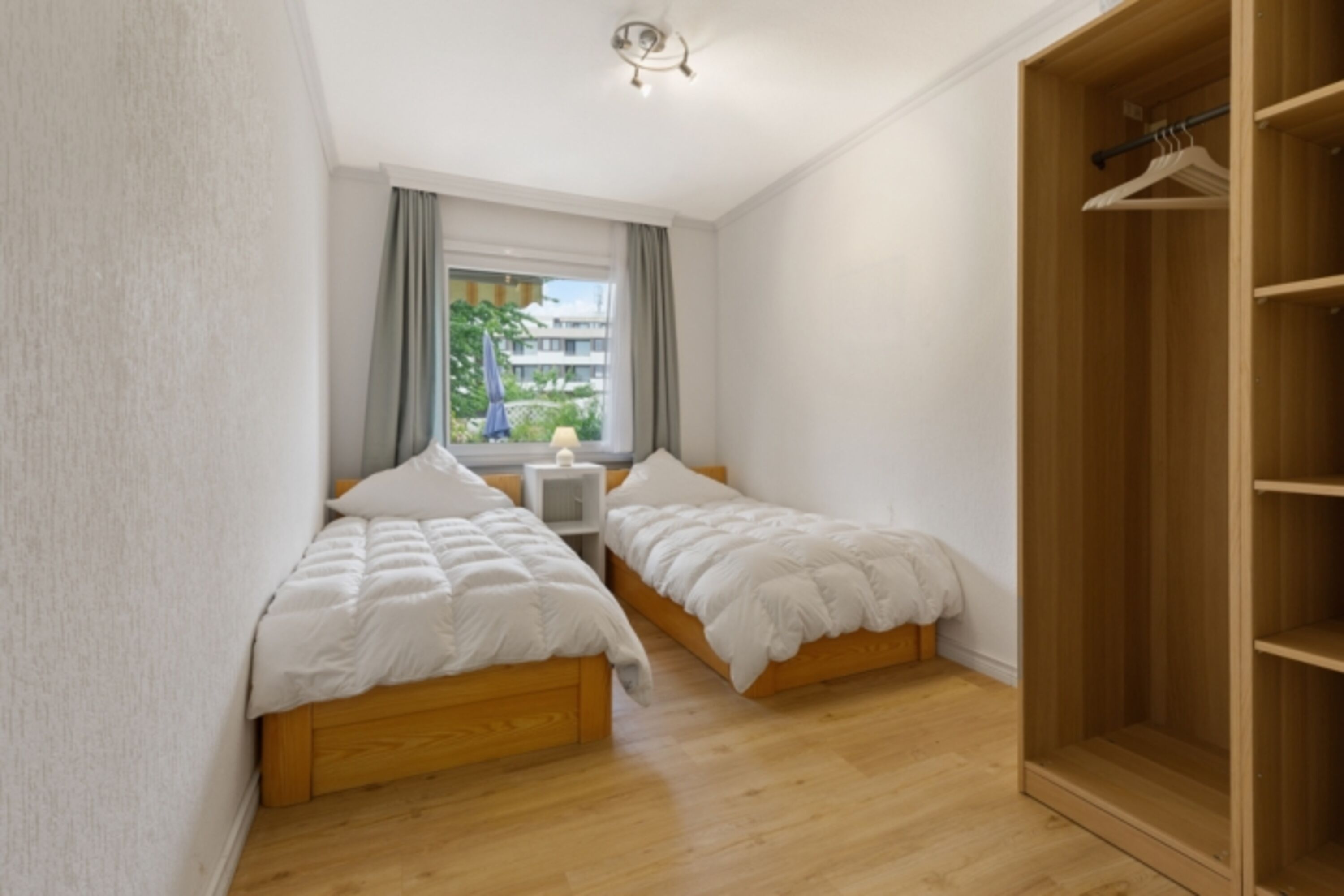 mittleres Schlafzimmer (Betten zusammenschiebbar)