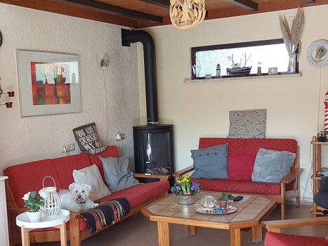 Wohnzimmer mit Gaskamin