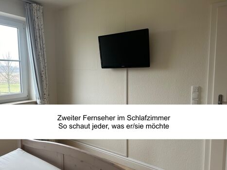 Zweiter TV im Schlafzimmer - so schaut jeder was er möchte