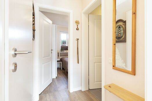 Flur und Eingangsbereich