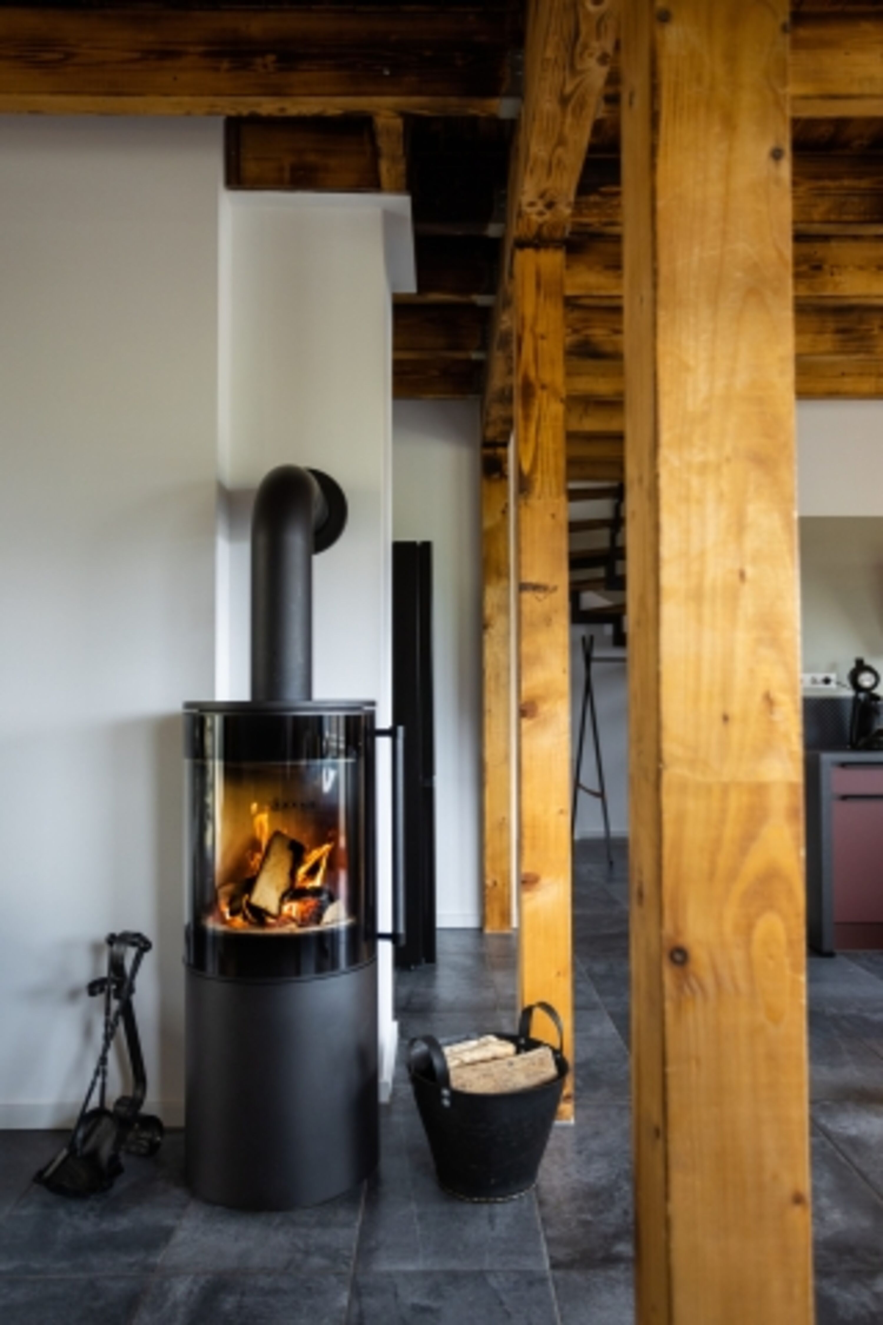 Wohnzimmer mit Kamin