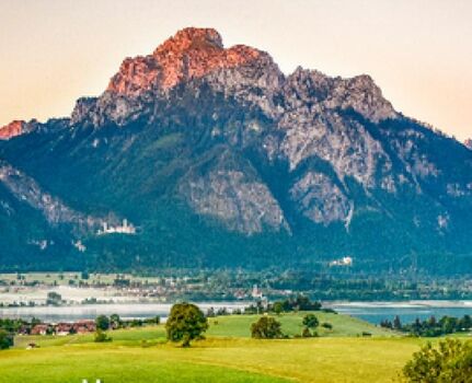 Schlösser Berge Seen, alles zu Fuß