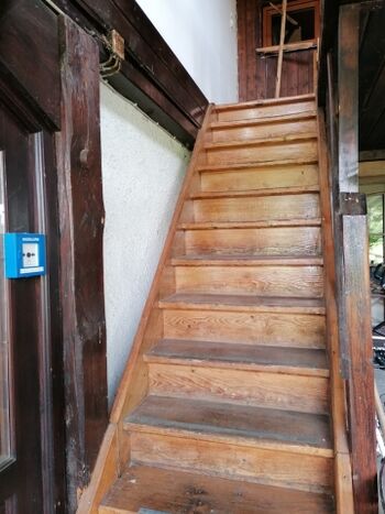 Treppe Aufgang zur Wohnung 